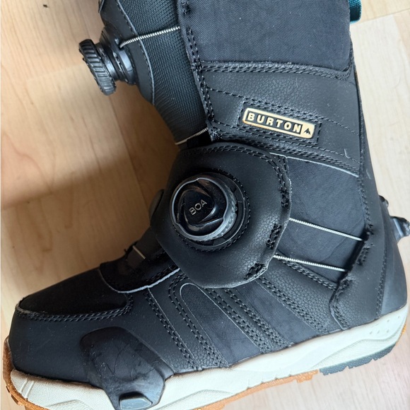 Burton Shoes - Burton step on boots